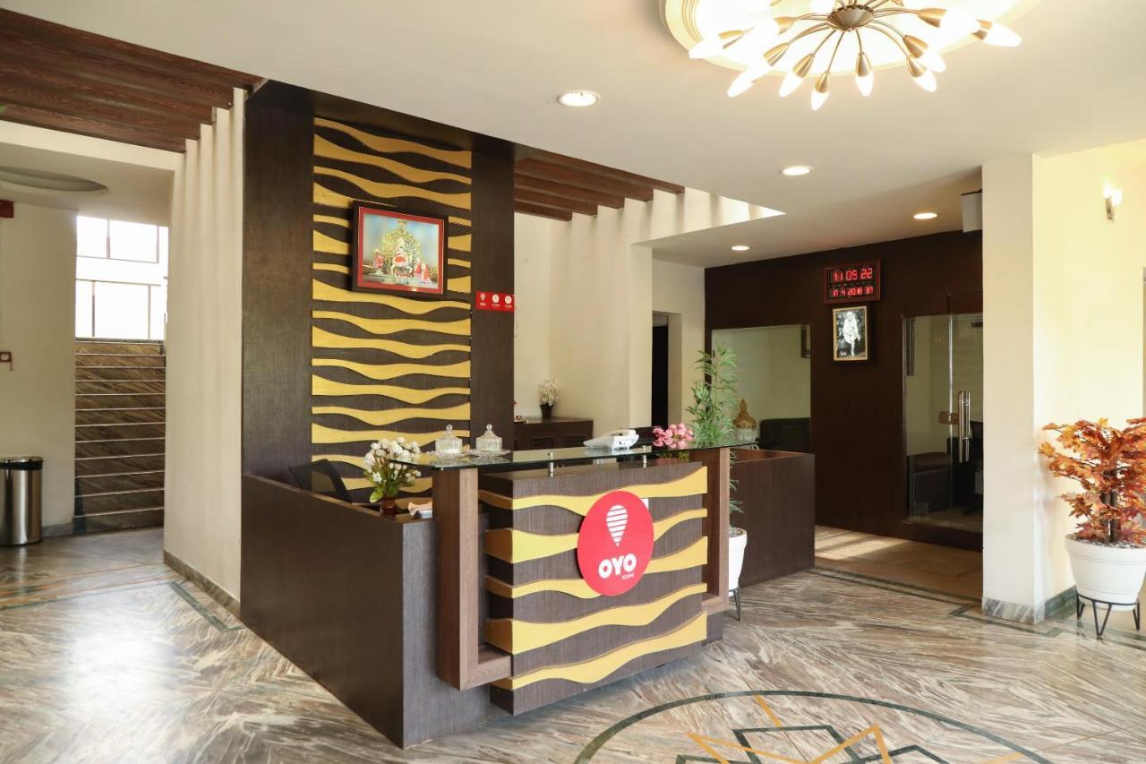 Oyo 10943 Hotel Plus Corporate Khapa  Exterior foto