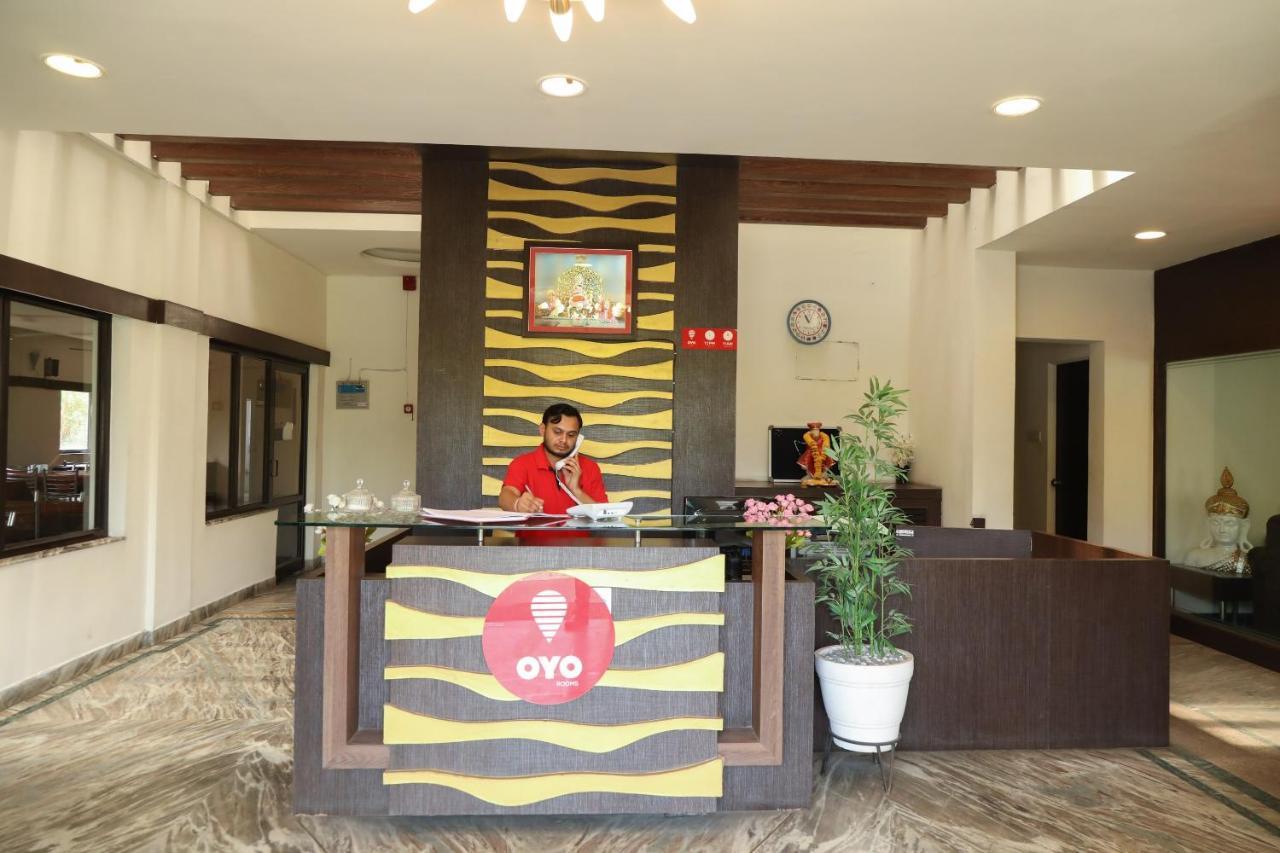 Oyo 10943 Hotel Plus Corporate Khapa  Exterior foto
